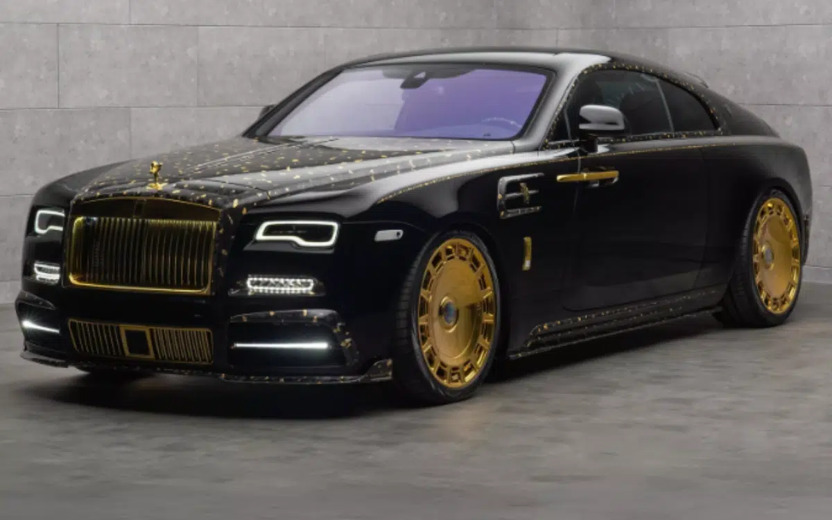 Mansory’s new Rolls-Royce Wraith looks like a billionaire spilled gold on it