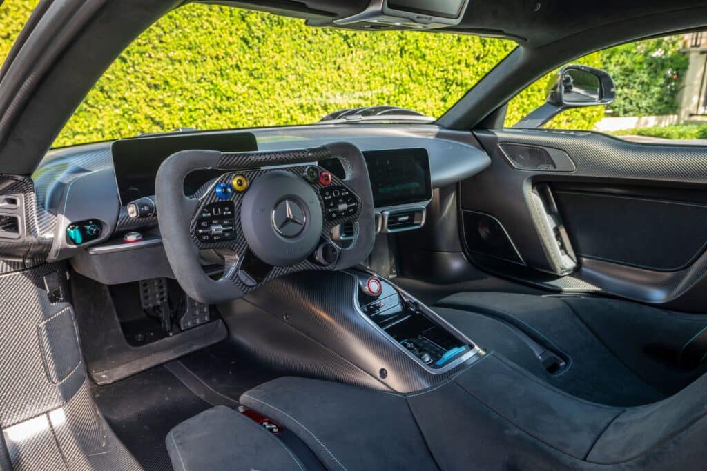 El ultra-raro Mercedes-AMG ONE aparece en SBX Cars