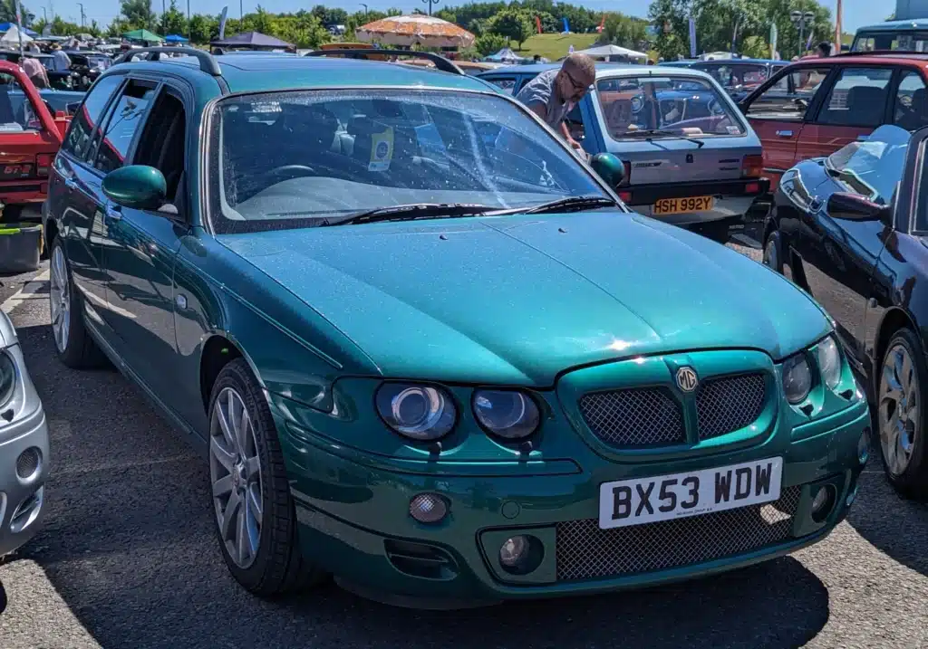 world's fastest station wagon MG ZT-T Bonneville