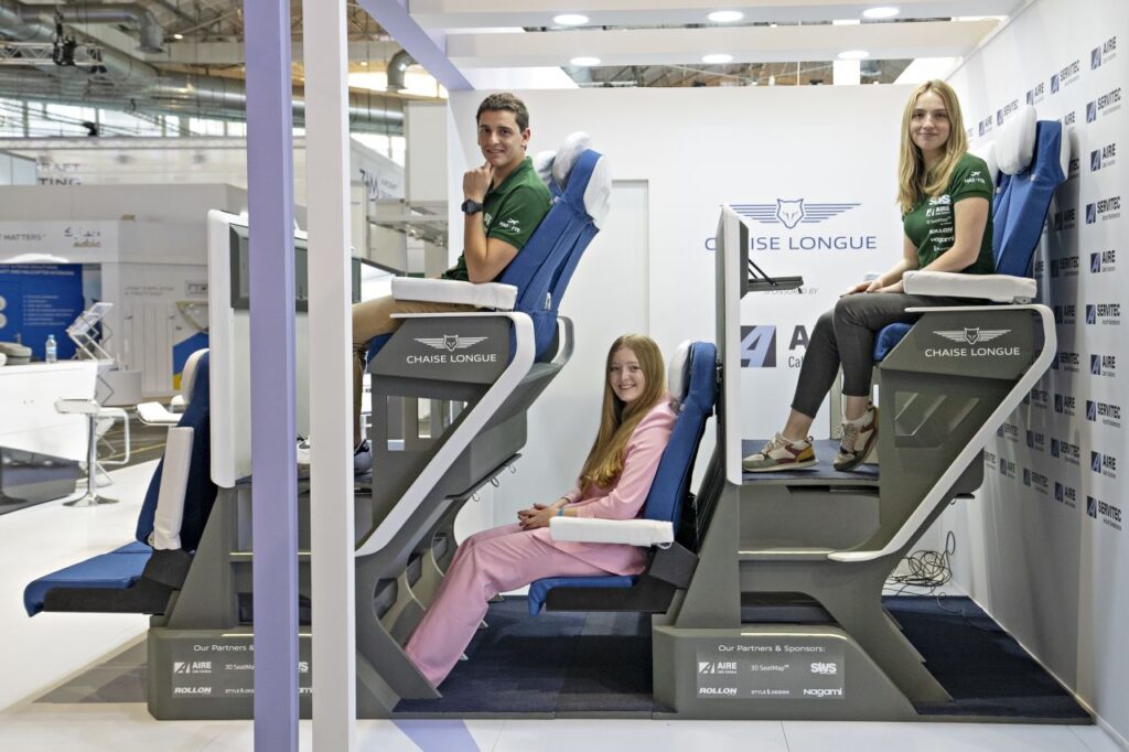 Double-decker plane seats