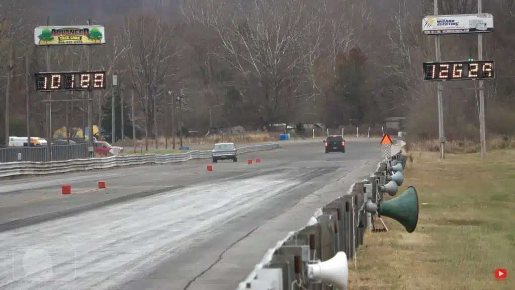 New Ford F-150 XL vs first-gen Pontiac GTO in drag race