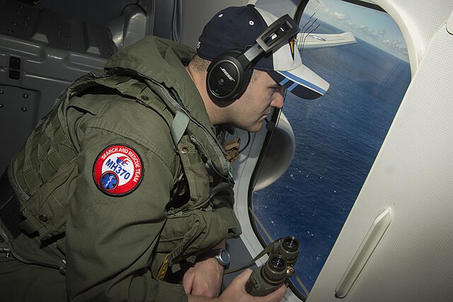 Mystery of missing Malaysian Airlines flight MH370 could be solved in "days"