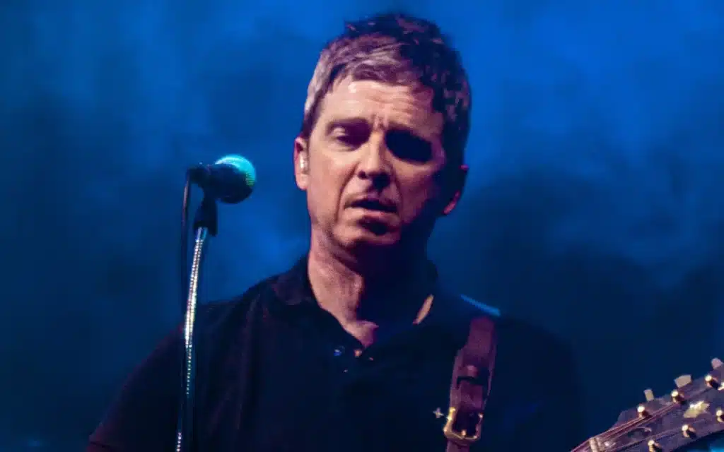 Oasis star Noel Gallagher got a six-month driving ban and almost $2,000 in fines despite not having a driver's license