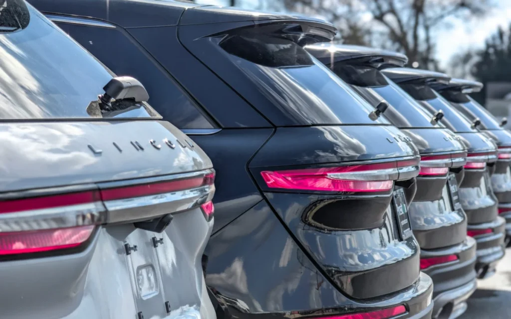 Although new cars are better than ever, many Americans are holding onto their old models for longer - and experts say it comes down to two main reasons