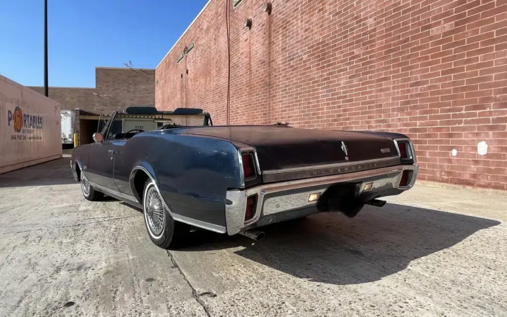 Seller claims to have found one of the extremely rare 1967 Oldsmobile 442 Convertible in a barn