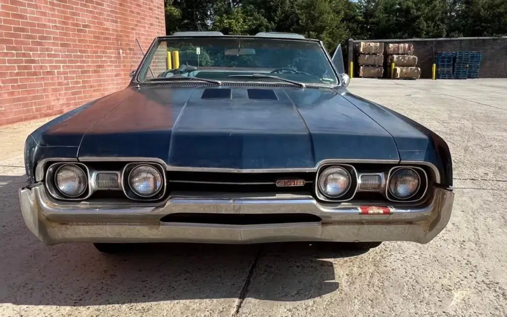 Seller claims to have found one of the extremely rare 1967 Oldsmobile 442 Convertible in a barn