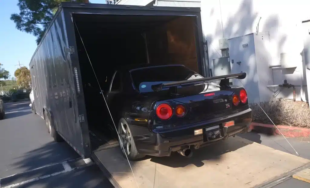 man legally bought R34 Nissan Skyline GT-R banned in America