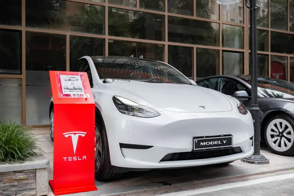 Tesla owner reveals what he wish he knew before switching to the EV brand