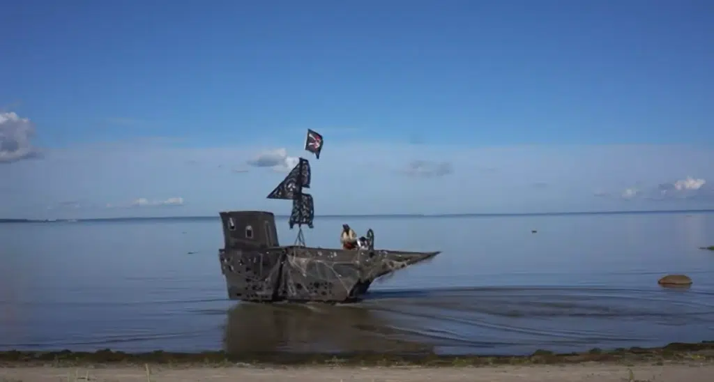 Man builds incredible DIY pirate ship out of a dump truck