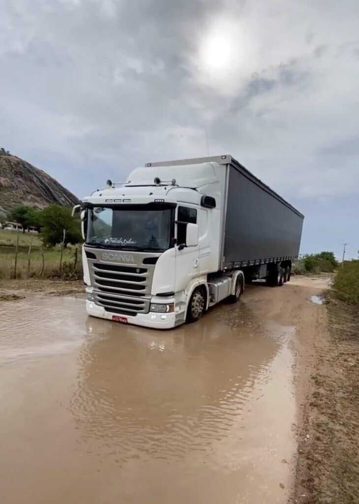 Driving trucks with Playstation controller