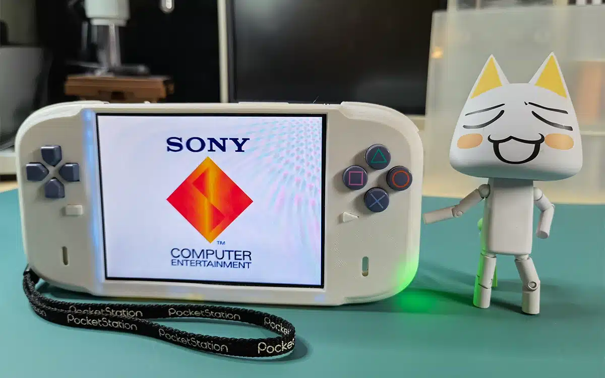 Gaming fan turns PS1 into working portable console ‘PS Hanami’
