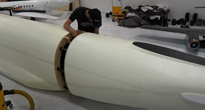 YouTuber is creating the world's biggest remote controlled Airbus A380-800