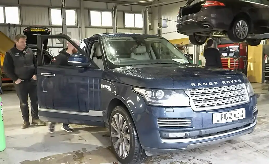 Man found out the true running costs of a cheap L405 Range Rover after owning it for six months