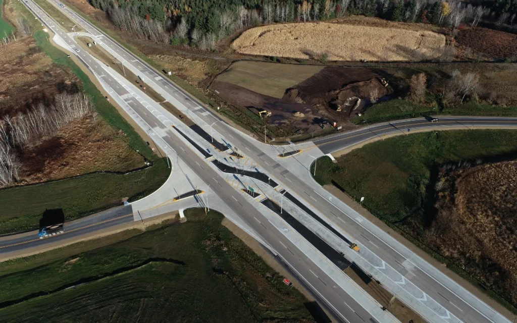 Wisconsin’s new RCUT intersections make drivers turn right before going left in road design fix that’s making roads safer and traffic faster