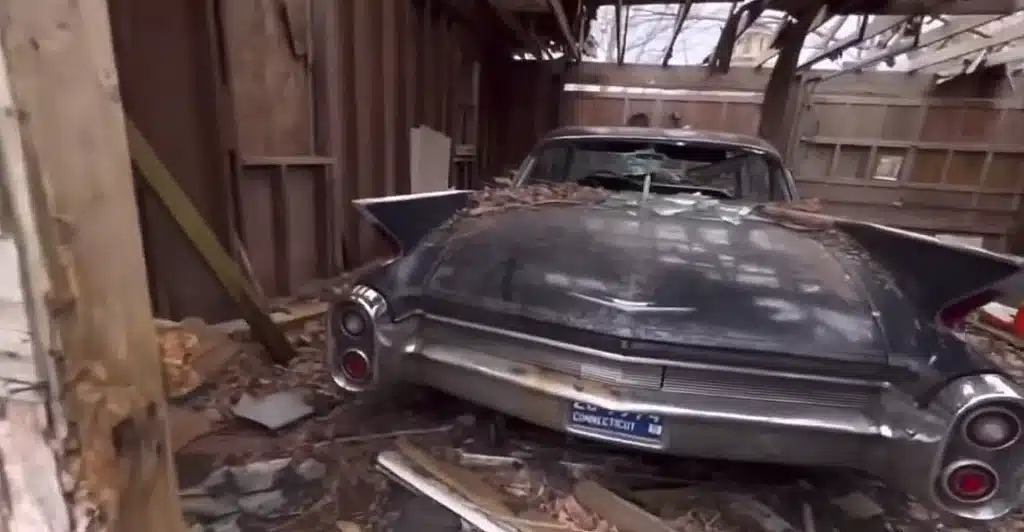 1960 Cadillac DeVille in abandoned mansion