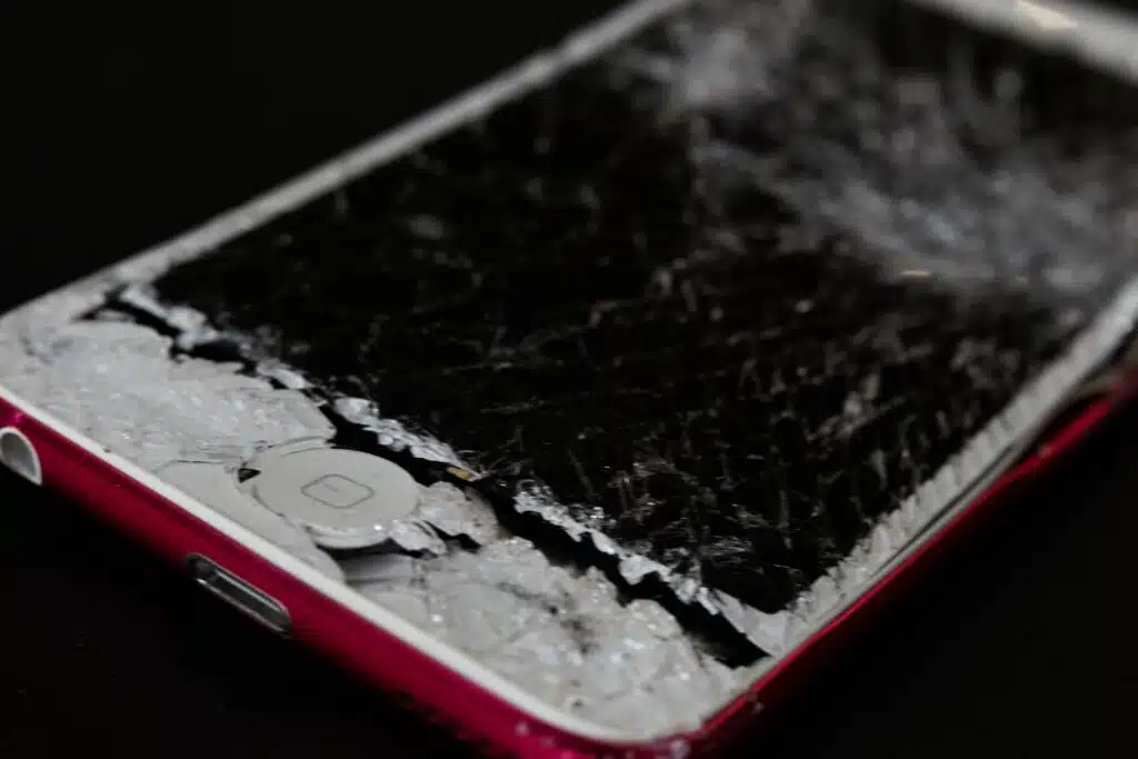 The reason the iPhone that fell 16,000ft from Alaska Airlines flight didn't crack