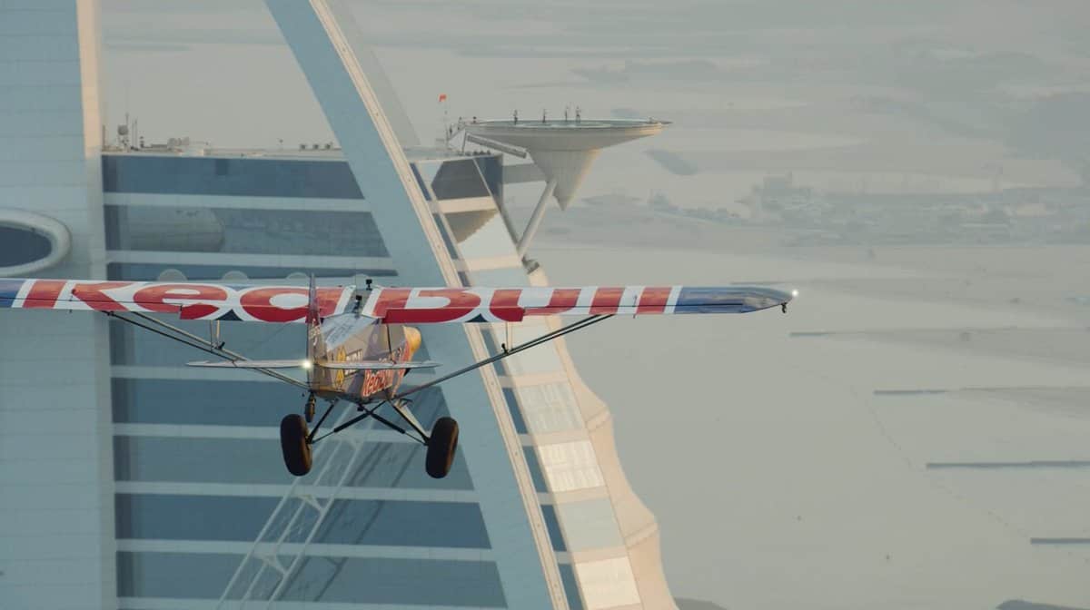 red-bull-plane-landing15 – Supercar Blondie