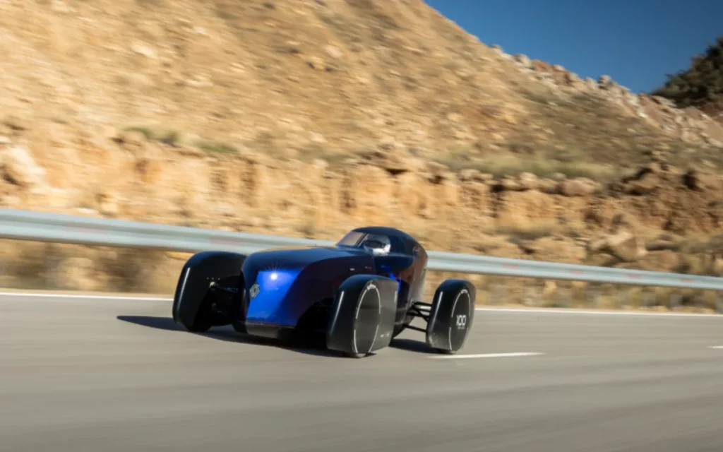 The Renault Filante Record 2025 electric demo car managed to drive more than 621 miles (1,000km) on a single charge, while keeping an average speed of&nbsp;63mph (102km)