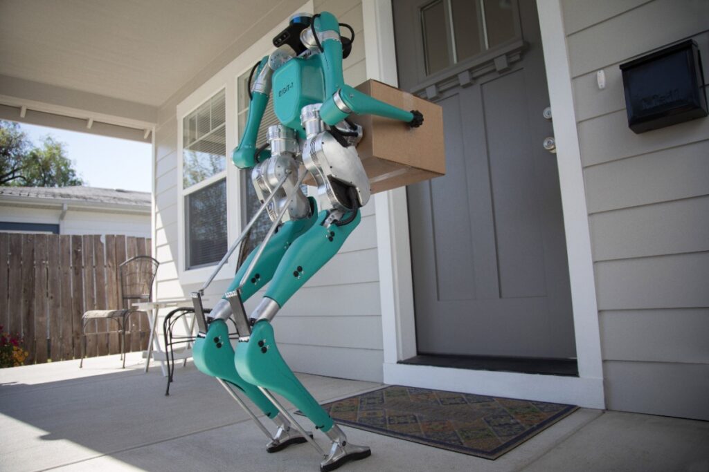 robot collapses, Digit delivering goods, Ford campaign
