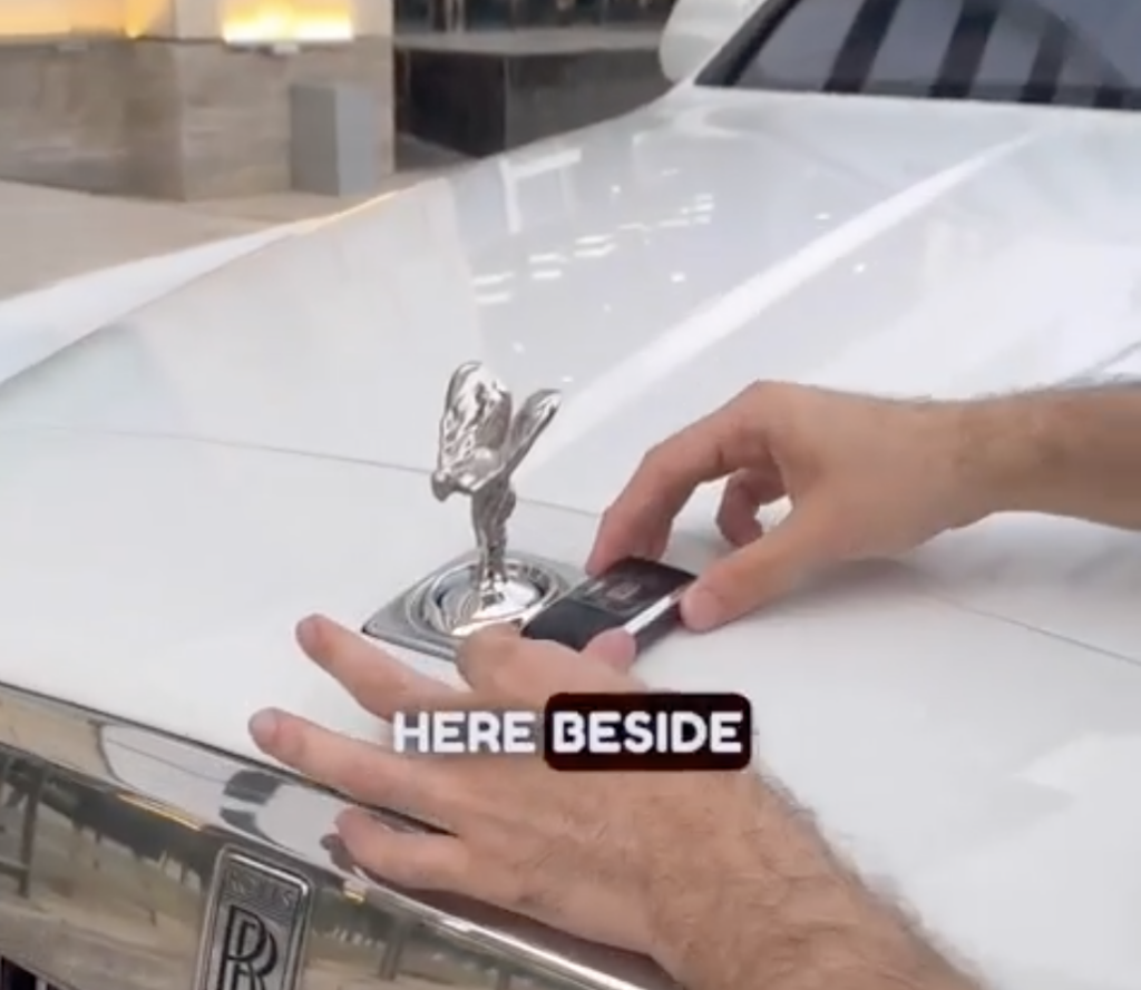 Rolls-Royce left with keys on show in Dubai