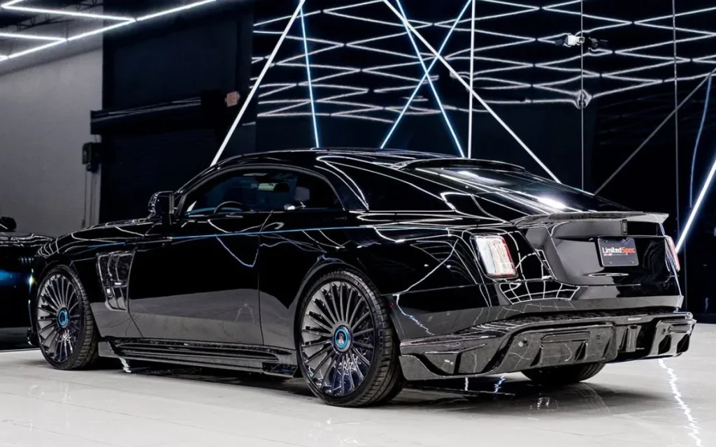 Mansory has transformed the already-stunning Rolls-Royce Spectre into something even more attention-grabbing