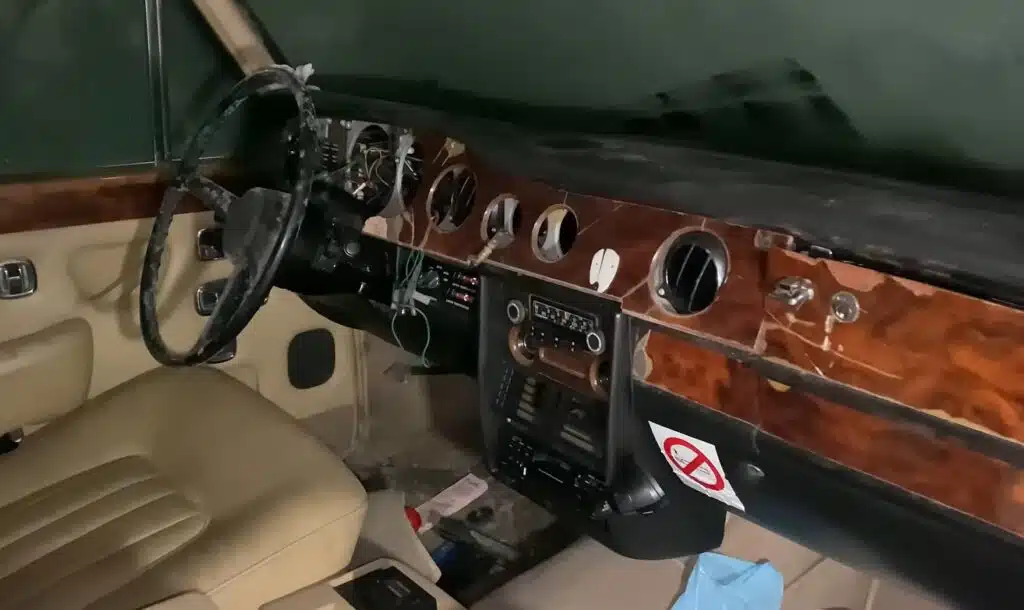 While searching an abandoned property this man found a rare Rolls-Royce Silver Wraith