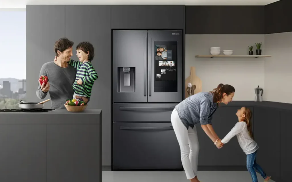 Samsung has confirmed that its high-tech WiFi-enabled fridges are going to start displaying adverts.