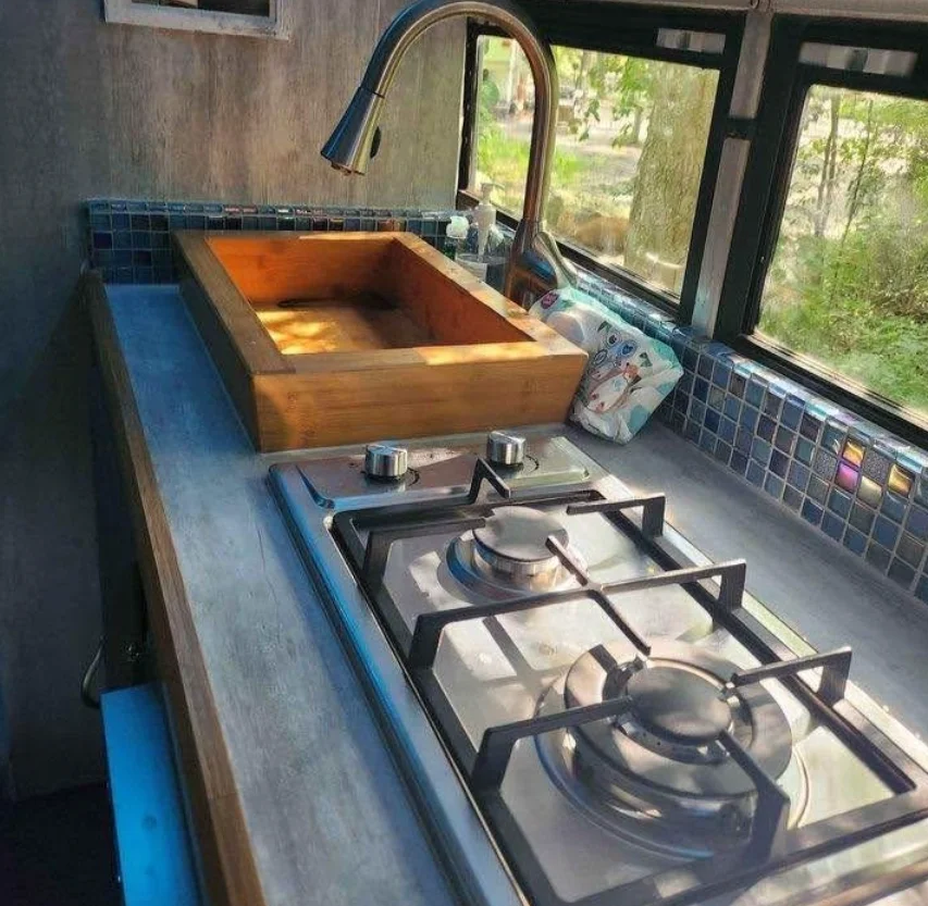 Someone in Florida converted this classic school bus into a unique RV and it looks absolutely awesome