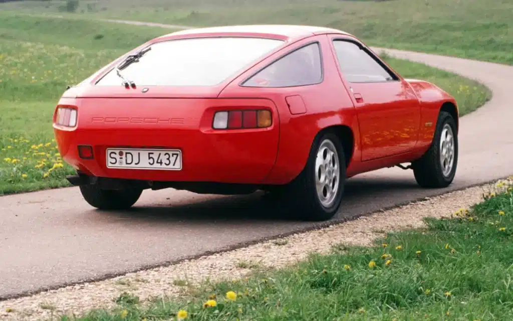 Porsche 928 was the bold V8 grand tourer that broke all the rules in the '80s and decades later it's still in the spotlight