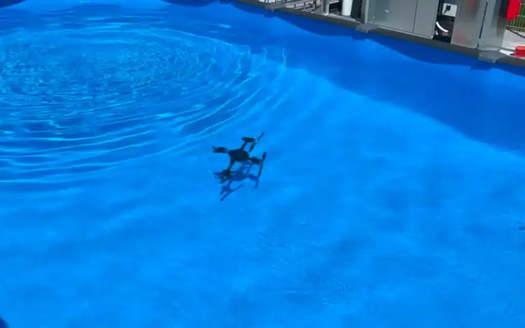 College students in Denmark built a 3D-printed hybrid drone that swims, with the ability to transition smoothly between air and water