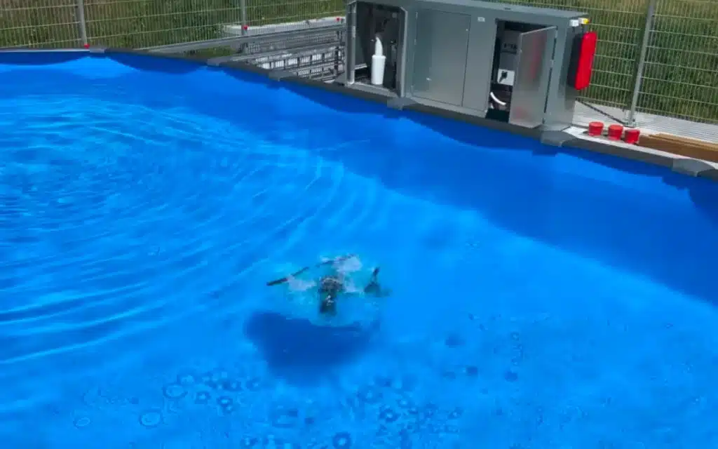 College students in Denmark built a 3D-printed hybrid drone that swims, with the ability to transition smoothly between air and water