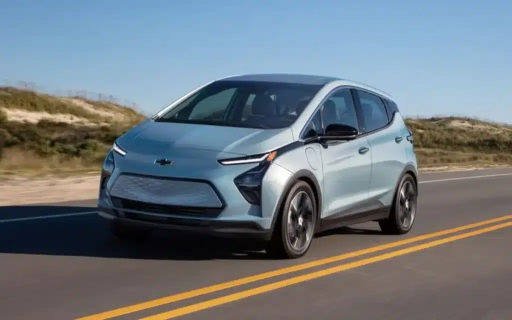 GM's new design chief says self-driving cars are about to radically reshape vehicle design, turning traditional interiors into tech-driven lounges on wheels