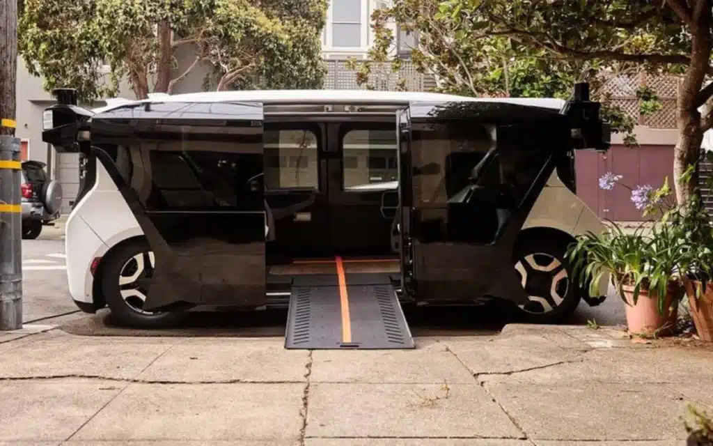 GM's new design chief says self-driving cars are about to radically reshape vehicle design, turning traditional interiors into tech-driven lounges on wheels