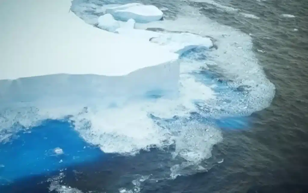 The Dubai iceberg project aimed to tow an iceberg from Antarctica to the UAE, a bold plan that melted away before it became reality