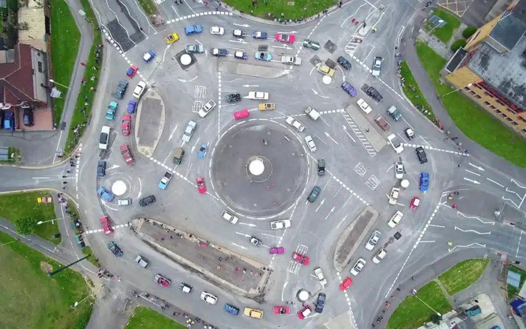 From vanishing bridges to mind-bending roundabouts, explore 10 of the most unusual road features worldwide – each with a story that’ll amaze you
