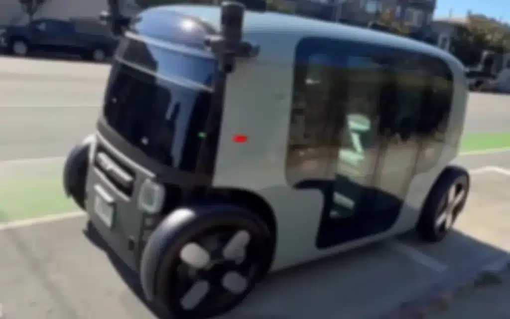 A Las Vegas passenger shares his ride inside an Amazon-owned Zoox robotaxi, revealing a futuristic, driverless experience