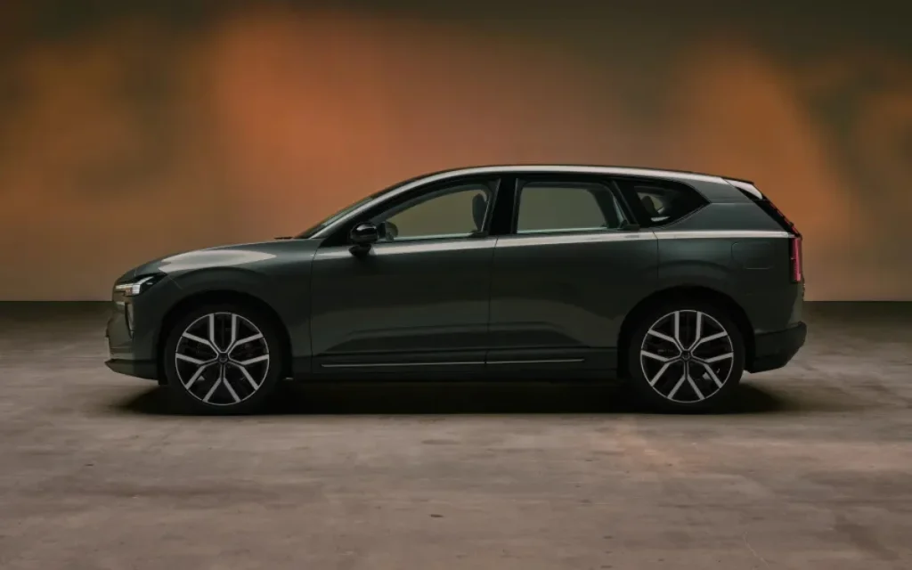 The new Volvo EX60 focuses on fast charging, using 800V tech and megacasting to add 173 miles of range in just 10 minutes