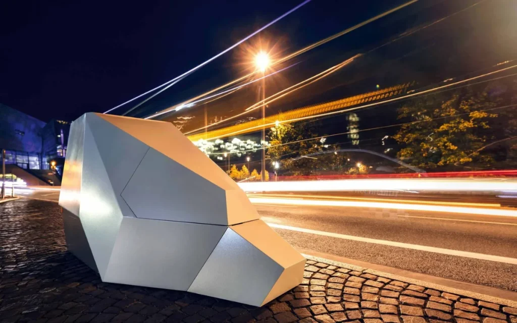 Cybertruck-style speed camera trailers are appearing in Maryland, issuing fines up to $1,000 and operating without officers