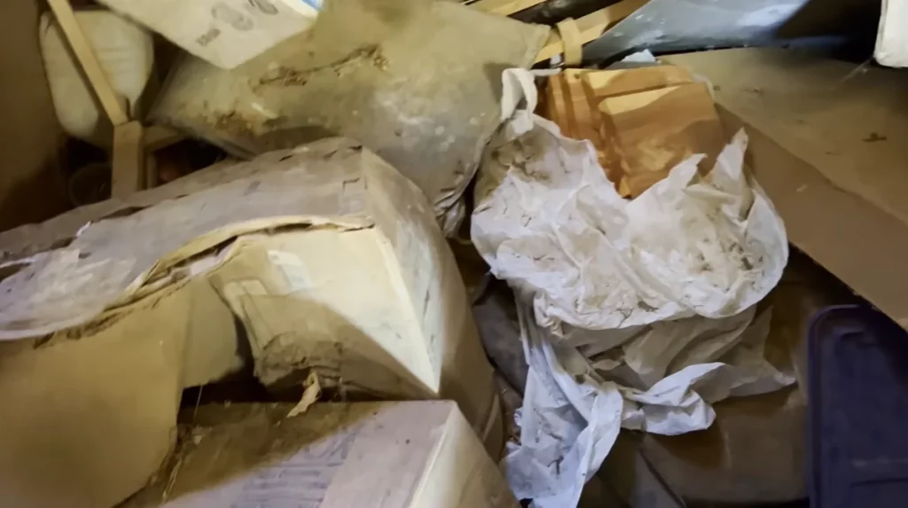 A Kansas man opened a locked abandoned semi-trailer expecting junk but instead found something far more unexpected hidden inside a long-forgotten suitcase