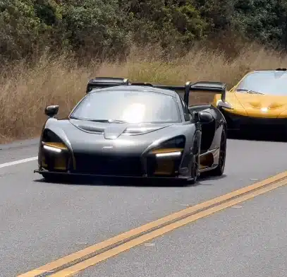 Arizona man tallies what every car that passes him for 10 mins at Monterey Car Week is worth and the total is unreal