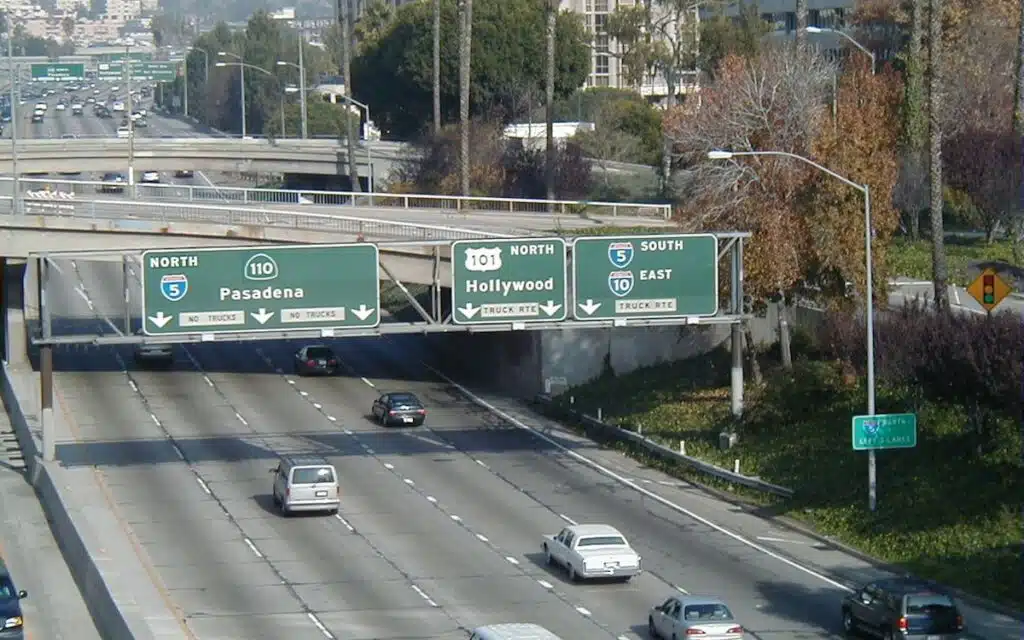 Artist helped millions of drivers by creating his own freeway sign