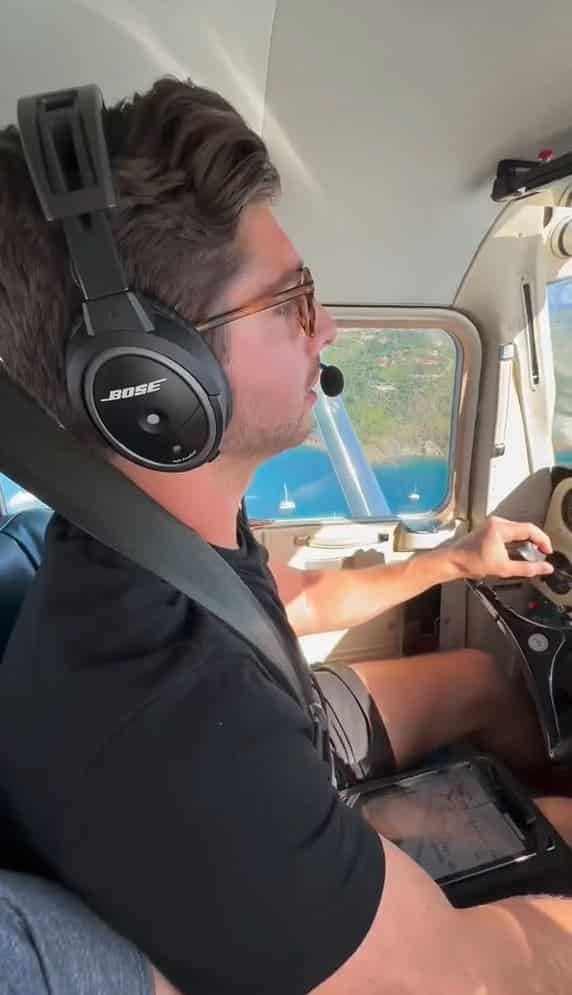 Pilot reveals what it costs to maintain his small plane