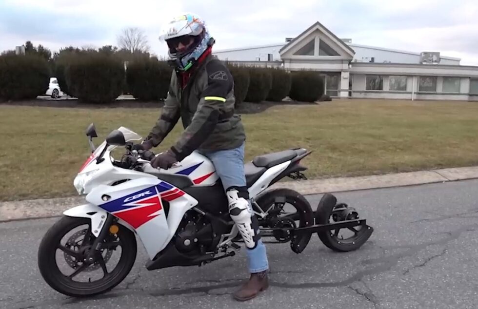 Redneck engineers build world's first splitwheel motorcycle