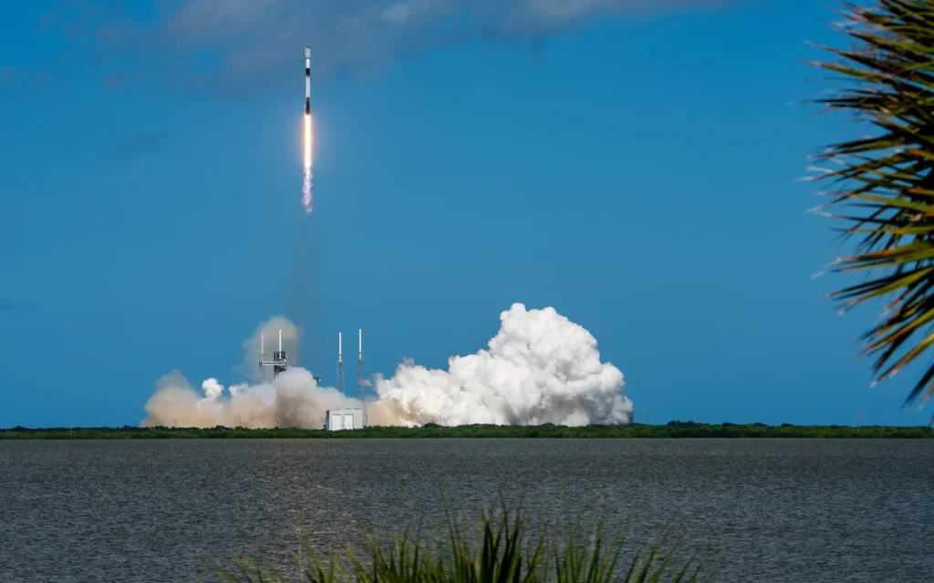 SpaceX just hit 10,000 Starlink satellites, creating the first truly global internet network and it’s only getting started