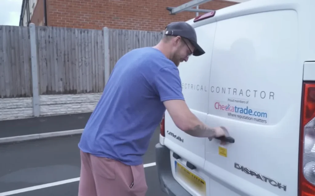 Tradesman fights back after repeated thefts by wiring his van door with a 1,000-volt shock device, creating a DIY security system other tradies now want