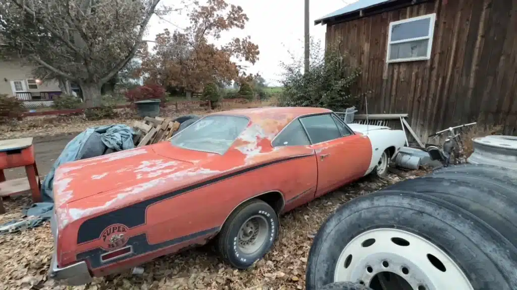 abandoned Dodge Super Bee found in Oregon after 40 years