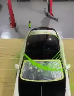 From Rolls-Royce holographic hues to a $62,000 Lamborghini color-shift, here are 9 incredible supercar paint finishes that redefine automotive art