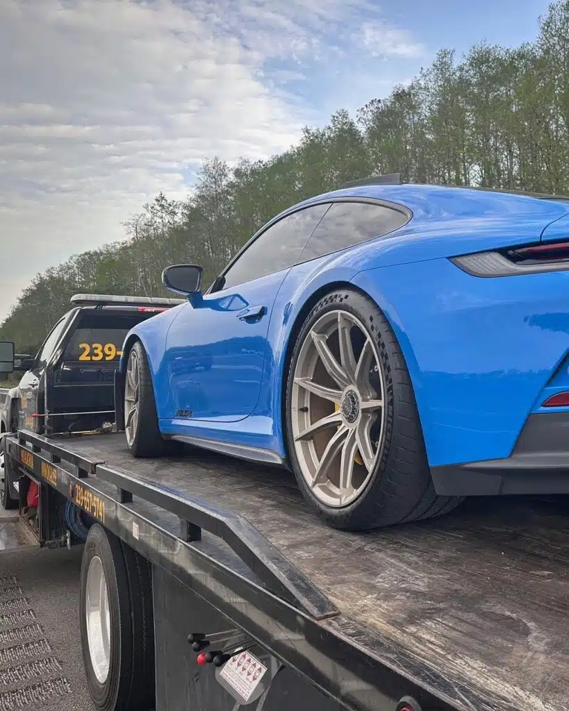 Florida cops impounded several supercars, including Porsche 911 GT3 RS, after they took over a highway