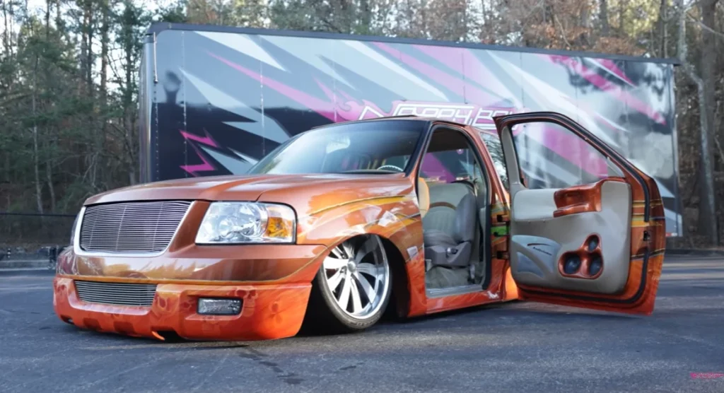 T-Pain reunited with the original builder of his iconic 2000s mini truck Catch22 and uncovered the hidden details he never knew about