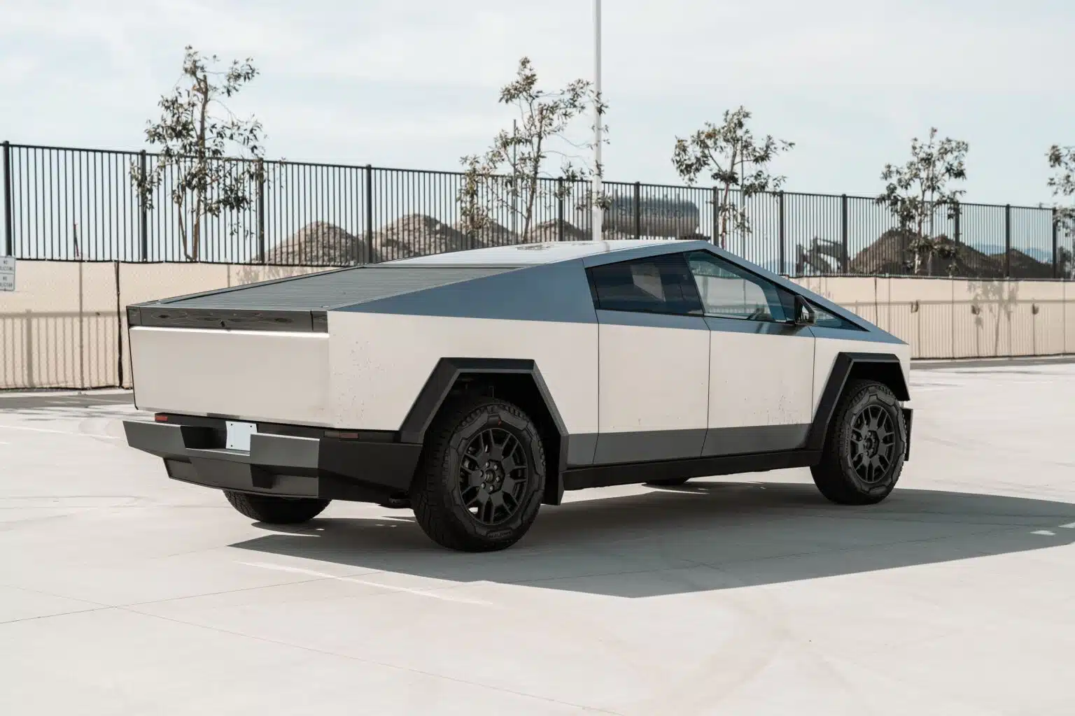 Cybertruck Cyberbeast to go under the hammer on SBX Cars